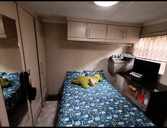2 BEDROOM TOWNHOUSE FOR SALE IN SAFARI GARDENS